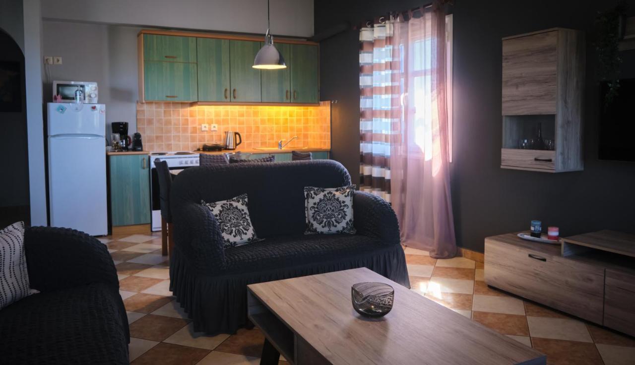 Vretti'S Apartment Fratsia Экстерьер фото